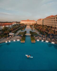 Sheraton Grand Danang Beach Resort & Spa