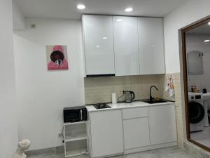 White Corner in Old Tbilisi