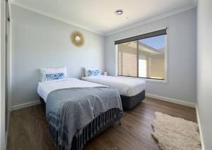 Popular Luxury Villa Kialla Shepparton