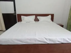 Shri Gayatri homestay - Gonda