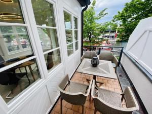 Traffic, direkt am Alten Strom