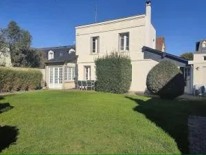 Spacieuse villa avec jardin Deauville centre - 多维尔 Spacieuse villa avec jardin Deauville centre - 多维尔