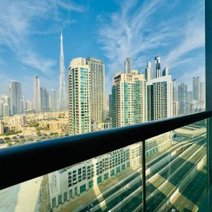 Chic Studio with Burj Views at Sterling by Omniyat