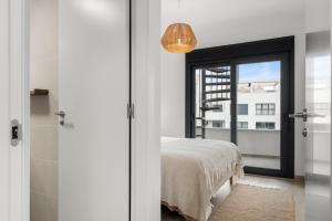 Luxury penthouse with beautiful rooftop at top location