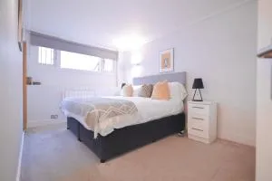 Camden Serviced Apartments by Globe Apartments - London