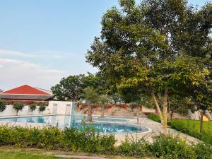 Shree Yog Maya Resort