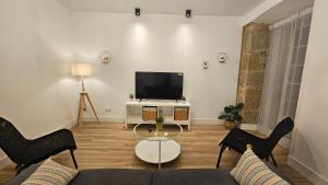Apartamentos en el centro - Plaza de Amboage - WIFI