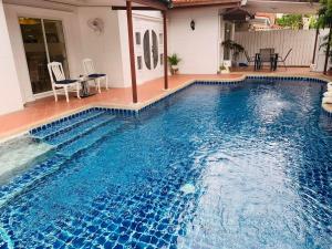Pattaya Pool Villa39A 300 mater to beach gate exit