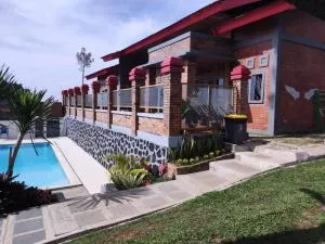 Villa Forest Puncak - Brujul