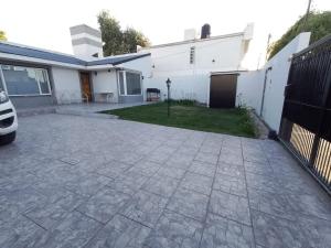 La Laguna - Casa familiar a 5 cuadras de la playa.