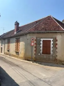 Maison de village à maligny 89 - Villy