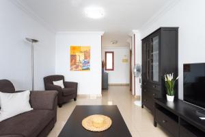Home2Book Comfy Apartment With Ocean Views Radazul