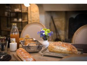 Le Mas des Aires - Chambres dHôtes - Blauzac -Uzès - Pont du Gard