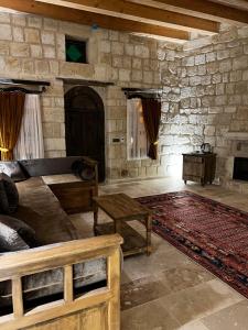 Chakra Special Caves