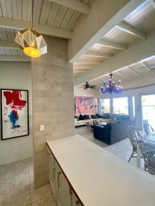 Boutique Beachfront Hotel on Isla Contadora