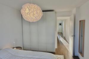 Luminous apartment with terraces