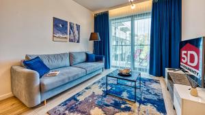 Rezydencja Niechorze 213 z Basenem, Sauną, Jacuzzi, przy samej PLAŻY - 5D Apartments