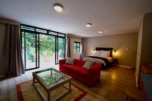 Apartment under Table Mountain