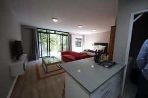 Apartment under Table Mountain