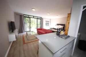 Apartment under Table Mountain