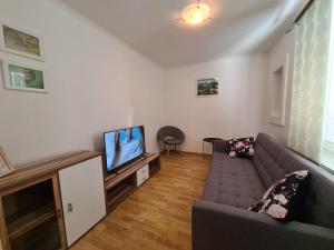 Grom Ribno Apartments