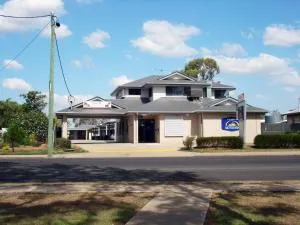 Oakey Motor Inn - Maclagan
