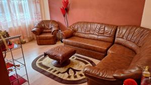 Apartament 3 camere Slanic Moldova. priveliste deosebita! 200m pârtie