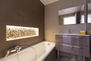 2-Br apartment 2 minutes from the beach parking