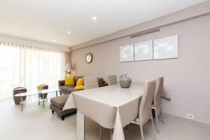 2-Br apartment 2 minutes from the beach parking