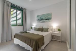 GO2TENERIFE ApartJara Pool view & Beach at 5 min