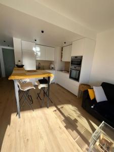 3 Piéces confort climatisé vue mer, 4 personnes à Saint-Jean Cap Ferrat à proximité de monaco et menton