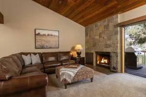 Sun Valley Condo on the Green with Dollar Views - Challis