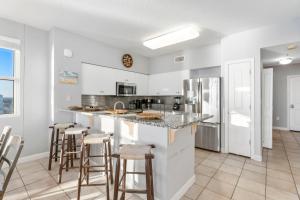 Shores Of Panama #2101