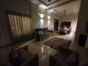 Chalé de campo em condomínio fechado