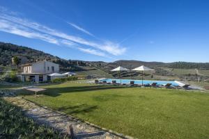 My Exclusive Italy - Villa Chianti with infinity pool and vineyard view