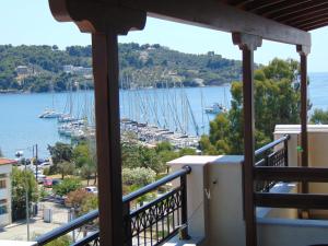 Xanemos Studios Skiathos Greece