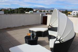 Residentium Spain -Chalet la Dorada pets friendly