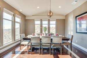 Expansive Mountain Gem Game Room, 3 Mi to Acton