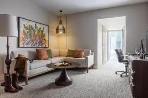 Hotel Contessa - Suites on the Riverwalk - Pearsall