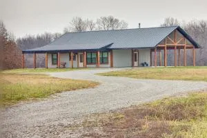 Rural Drexel Cabin on 30 Acres Unplug and Unwind! - Drexel