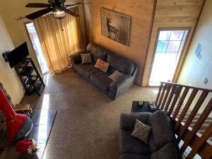 Riverbend 7- Full Property On The River