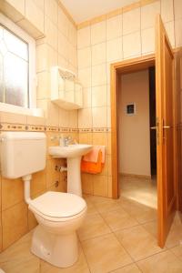 Apartments by the sea Kraj, Pasman - 3460