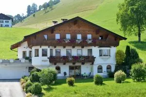 Ferienwohnung Seethaler - Gartenblick - Thiersee