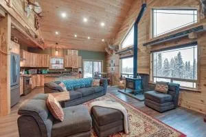 Custom Kasilof Cabin on 40 Private Acres - Ninilchik