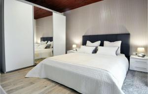 Family friendly house with a swimming pool Pjescana Uvala, Pula - 21764