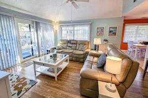 Oyster Pointe 807F - صن سيت بيتش