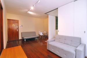 Apartamento silencioso para 6 pessoas, 2 quadras da praia, próximo a bares, restaurantes e metrô