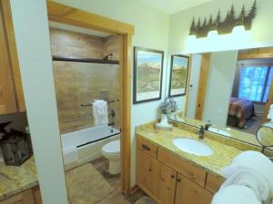 1 Bedroom Premium Condos