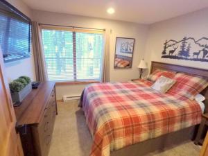 1 Bedroom Premium Condos