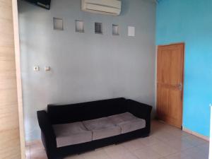 RedDoorz at DeAmartaLoka Colomadu Solo